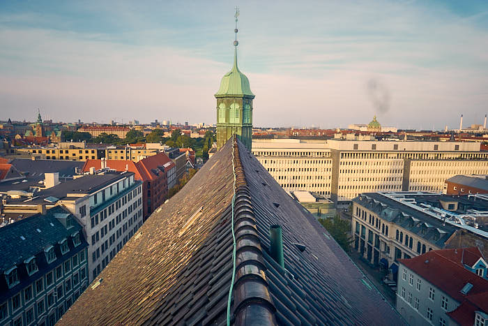 Blick auf Dach Trinitatiskirche Kopenhagen