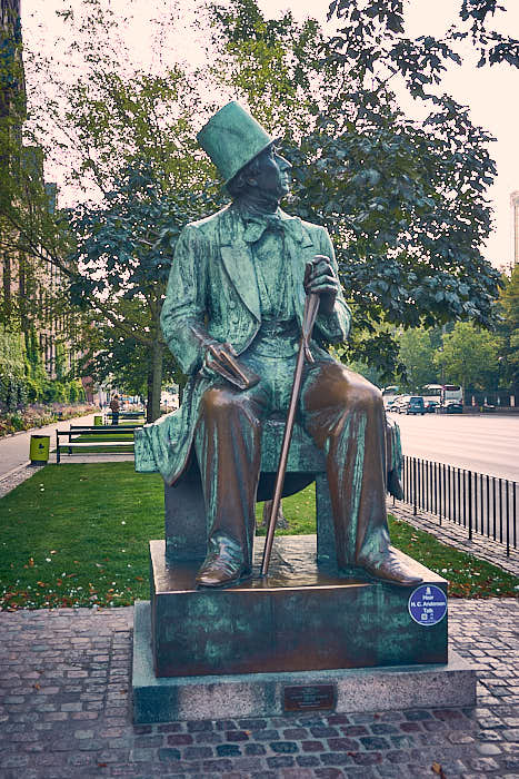 H.C. Andersen Statue Rathaus Kopenhagen