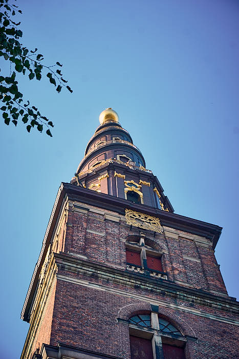 Blick hinauf an der Vor Frelsers Kirke Kopenhagen